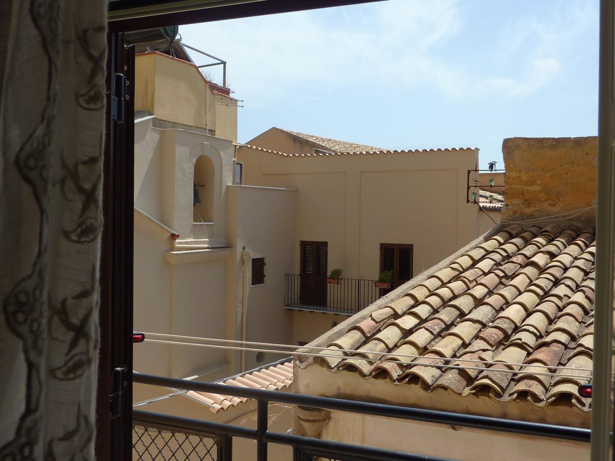Duomo Rent Room & Flat Agrigent Exterior foto