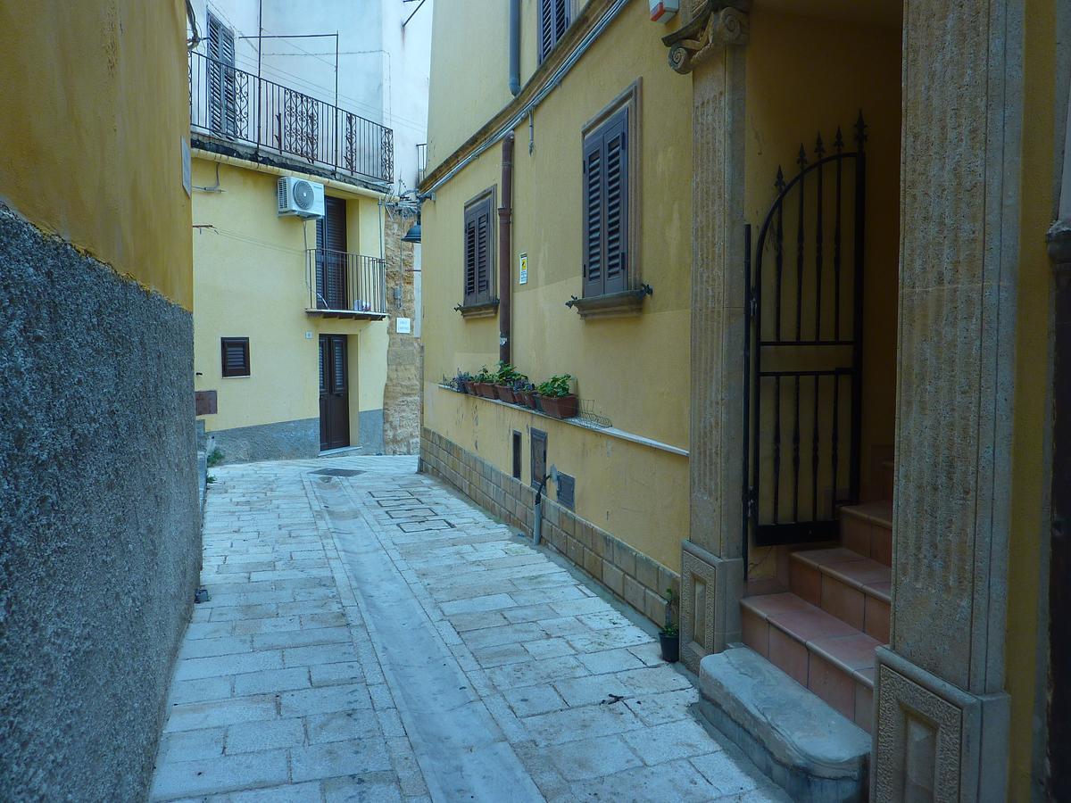 Duomo Rent Room & Flat Agrigent Exterior foto